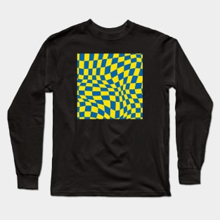 Leeds Distorted Checkered Pattern Long Sleeve T-Shirt